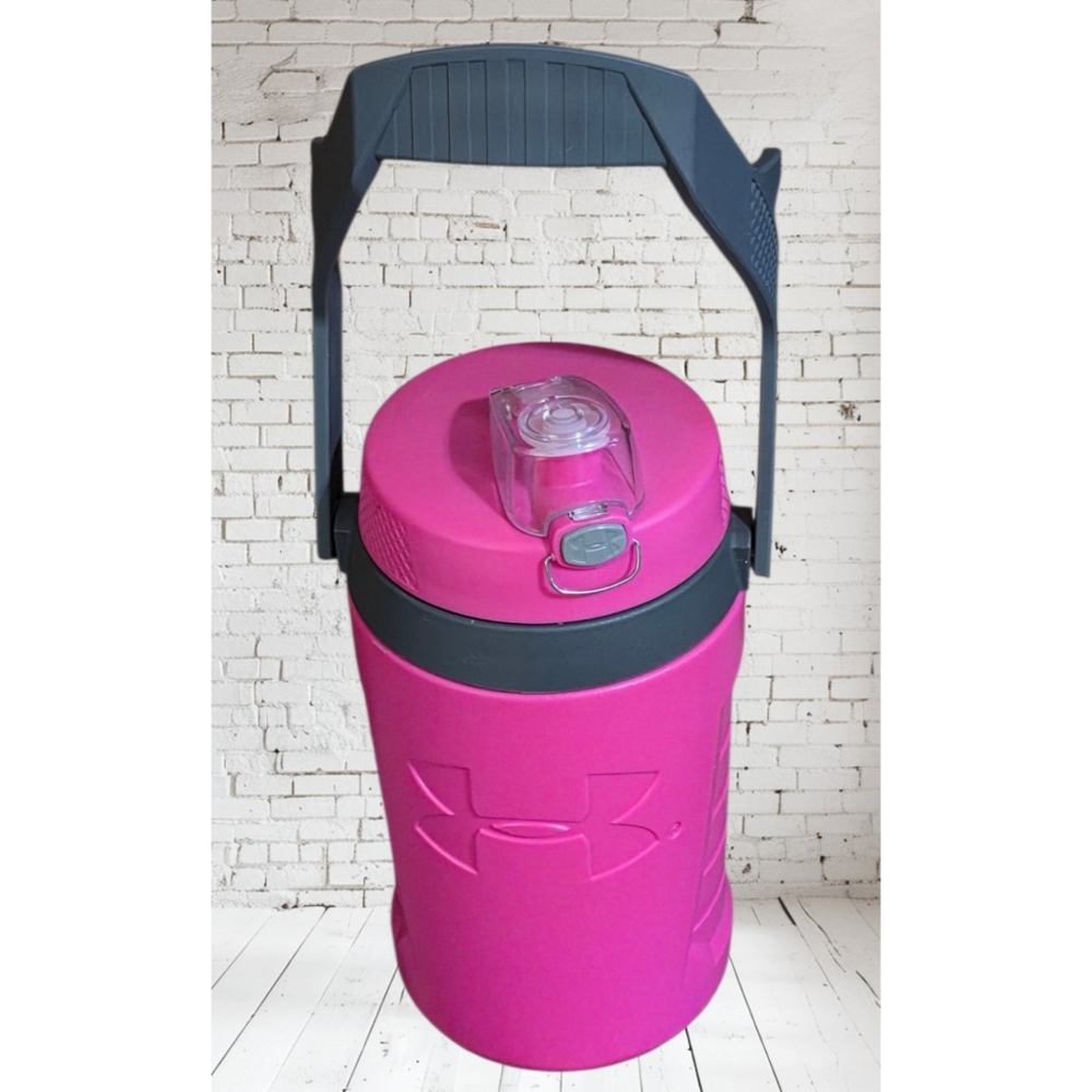 Under Armour 64 Oz Thermos Pink